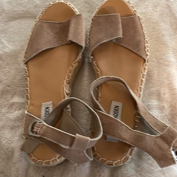 Steve Madden platforms - Picture 2 of 3